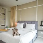 Suasana Residence By Nest Home